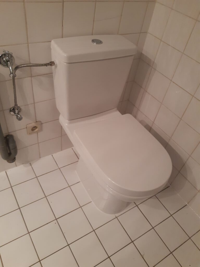 Plaatsing nieuw toilet JH Workx sanitair